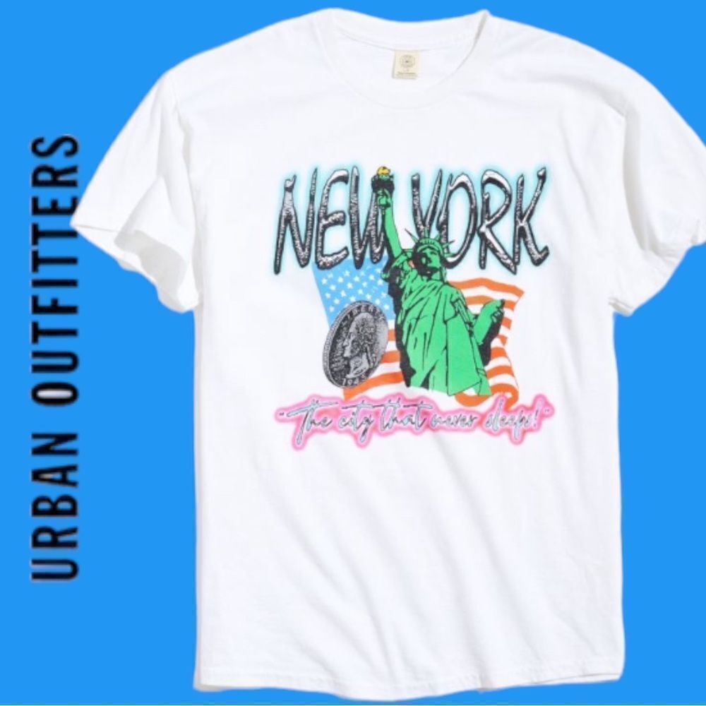 NEW New York City UO Urban Outfitters Doesn’t Sleep Shirt T-Shirt Tee L XL